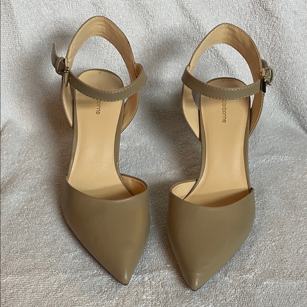 Liz Claiborne Women's Beige Ankle Strap Heels Size 8M
